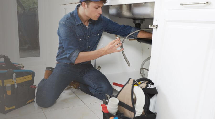 Expert burst pipe repair services in Royal Oak, MI